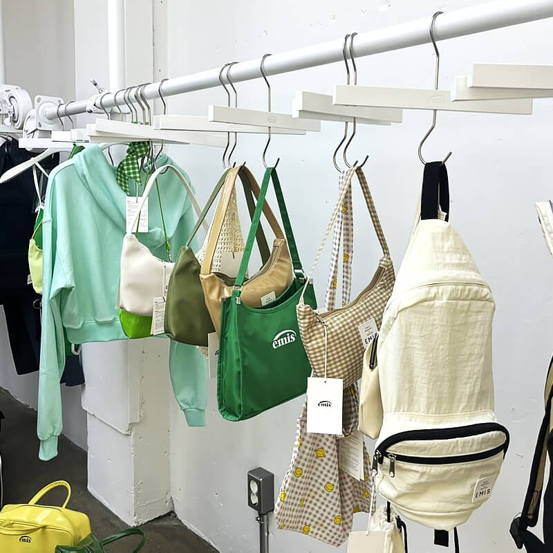 Emis (Hannam Flagship Store) – SEOULSHOPPER