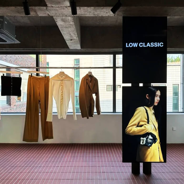★関税込★LOW CLASSIC★[RRPP X LOW CLASSIC] LC BUNNY KEYRING LOW CLASSIC