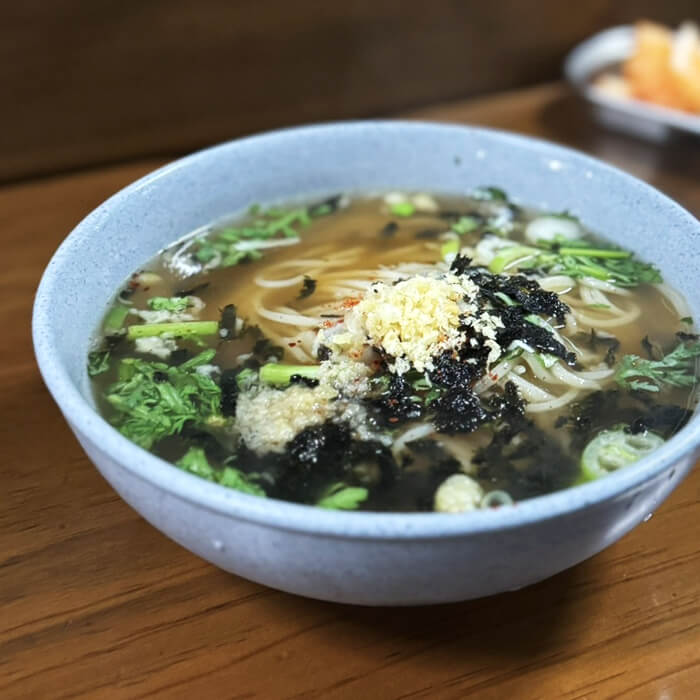 Jeug-seog Udon Jjajang