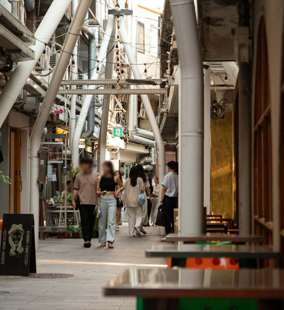 Sinheung Market (Haebangchon)