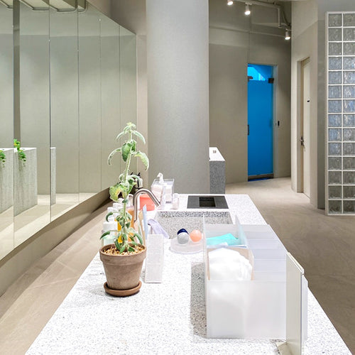 Huxley (Hongdae showroom) - temporary closed -
